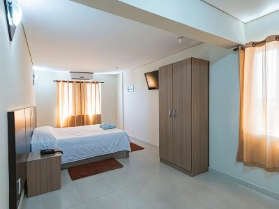 Monte Serrat Hotel
