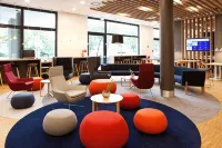 Holiday Inn Express Recklinghausen, an IHG Hotel - Parkplatz