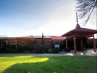Apple & Grape Motel - parking