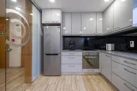 Central Suites - Homestays