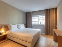 Spot Family Apartments Отели рядом с достопримечательностью «Санто-Ильдефонсо»