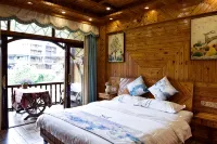 Fengqi Jiangyue River View Homestay