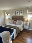 Elegant studio and tranquil pool, central location. - Gym