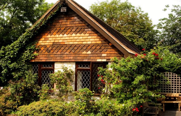 Tovey Lodge
