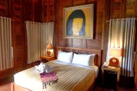 Mina Tanjung Hotel - parkir