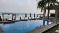 Serenity Residences & Spa - Kokrobite Beach - Uima-altaat