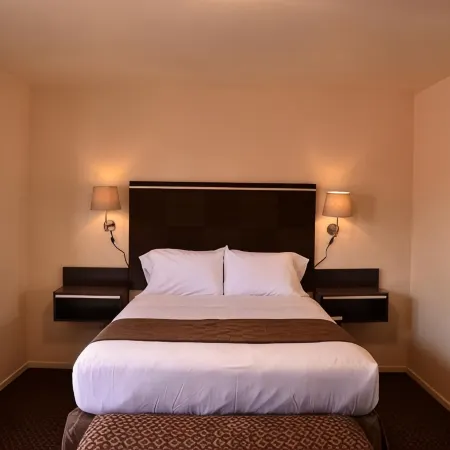 Baycities Motel