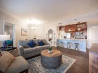 Pool-side 2 Bedroom Viera condo! Hotels near بحيرة لاس فيغاس