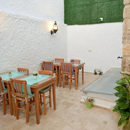 Brothers Çeşme Boutique Hotel