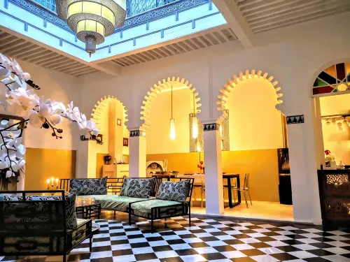 Riad Aziman - parking