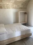 SAN GREGORIO VILLA WITH SECULAR OLIVE GROVE, GARDEN AND PORCH