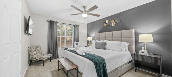 3Brlux, Uga + Downtown Athens Game Weekend Ready, Relax by the Pool Hotels in Athens