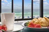 Breathtaking, Spacious, Beachfront, Large Balcony, Free Beach Service, Kid Pool - Beach resorts