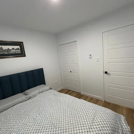 Cozy 2 Bedroom Basement