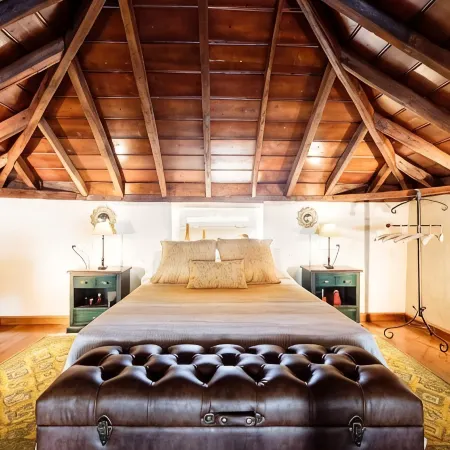 Los Laureles Bungalow