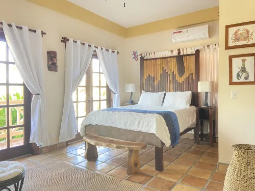 Caribbean Waterfront 2b/2b Placencia Village Condo With Pool! - 2-Star