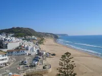 Holiday Apartment at the Foot Beach - Wifi