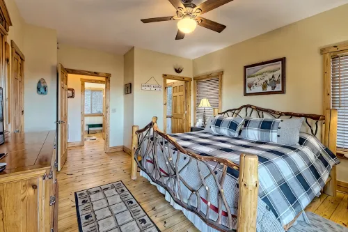 Sky's the Limit -Mountain View, Golf Course, Waterfalls, Game Room. Sleeps 14 - con vistas a la montaña