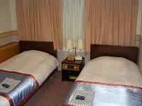 Kawasaki River Hotel - 3 stjerner