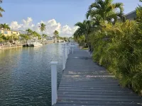 Turtle Cove! Heated Pool, Spa, Dockage, Pet Friendly, Kayak, Oceanside! - Private Pool