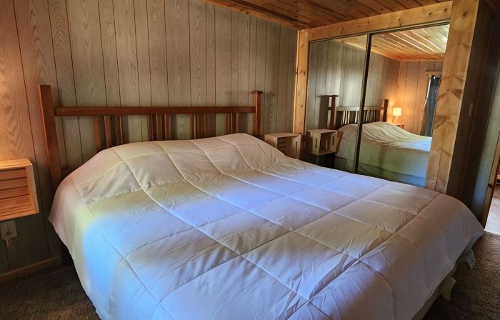 Charming Cottage Retreat - Your Home Away from Home!
