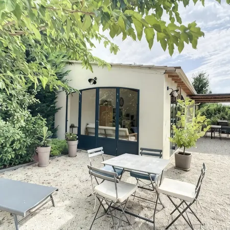 Gite au Calme Avec Piscine