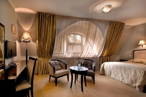 Greenway Park Hotel - 바