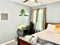 Warm Family Comfort w/ Home Theater - balcony