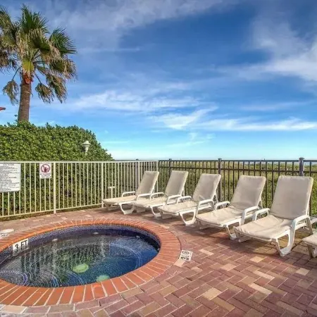 Wow!!!!, on Beach, 7TH FL, Amazing Bay and Fireworks View! Spi License 20232542