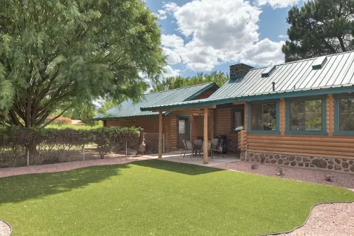 Log Cabin 20 min from Sedona - Homestays