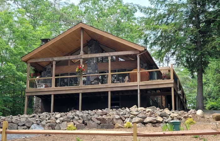 Beautiful Lake House on Schroon Lake with private beach and dock slip-4bed/4bath