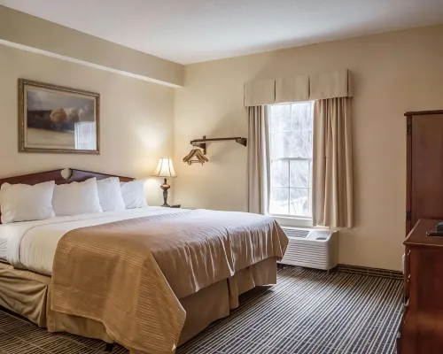 Quality Inn Lake City - موقف سيارات