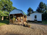 Newly transformed farm cottage off the beaten path! - 3-Star