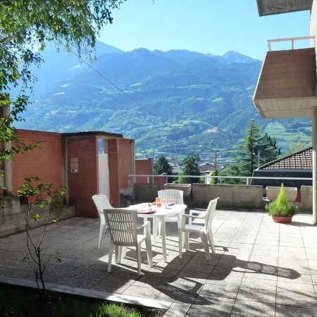 The birch tree, comfortable apartment wifi and parking free