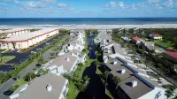 Premium Beachside Condo-w/Private Beach Access - Welcome to SeaWinds Dreams - 3-Star
