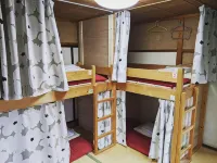 Guesthouse Tomaru - Pensions