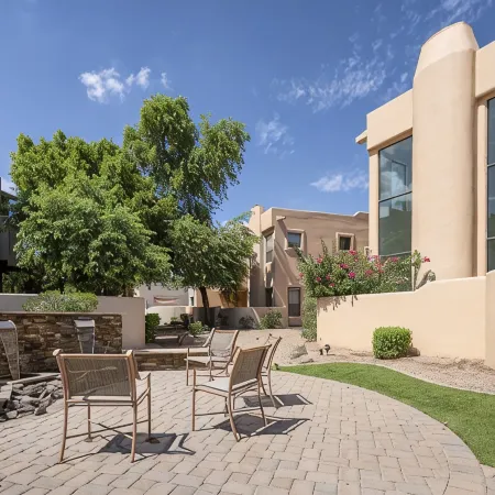 Modern Spacious 2 Master Bedroom Cal King with Loft & Pool Sleeps 6