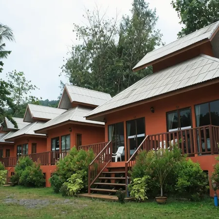 Lanta Cottage