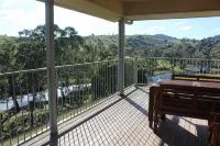 Elm Cottage Tumut - Mountain view