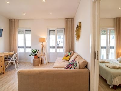 Nesha Ericeira Flats