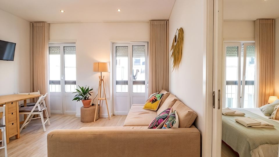Nesha Ericeira Flats