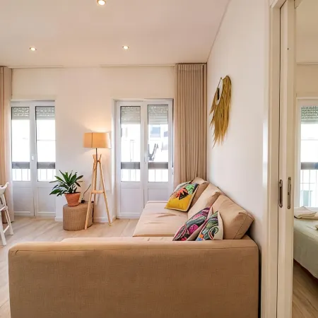 Nesha Ericeira Flats