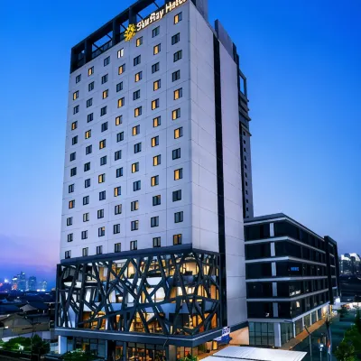 StarRay Hotel Jakarta Kebayoran โรงแรมใกล้สถานีเคบายอรัน