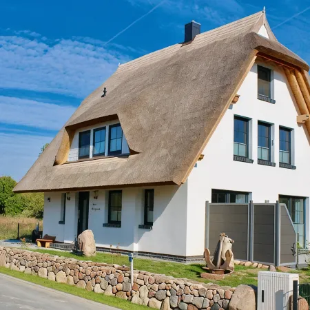Vacation apartment Lee, experience peace and quiet on the natural beach of the Baltic Sea