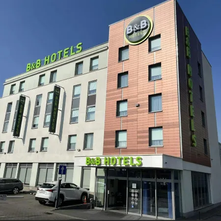 B&B HOTEL Warszawa-Okęcie