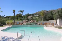 Hotel la Torre - プール