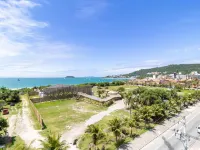 Spot Jurere Sophistication by the Sea - Spj's Hotels near Daniela