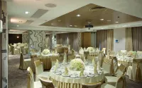 Hilton Garden Inn Ufa Riverside - فطور