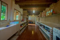 Rossco Hostel - Hostels