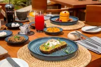 Alila Hinu Bay - breakfast